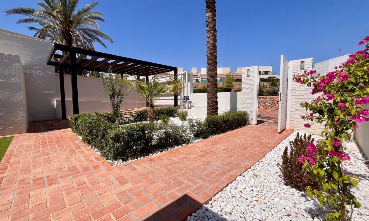 New - Townhouse - Peraleja Golf