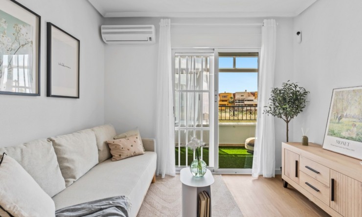 Reventa - Apartamento - Orihuela Costa - La Florida