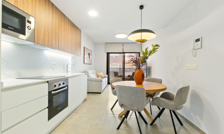 Re-Sale - Apartment - Torrevieja - Playa Del Cura