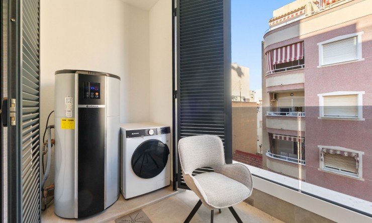 Re-Sale - Apartment - Torrevieja - Playa Del Cura
