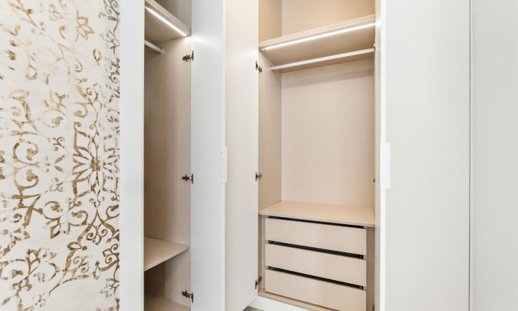Re-Sale - Apartment - Torrevieja - Playa Del Cura