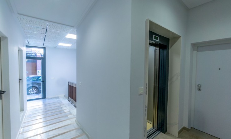 Re-Sale - Apartment - Torrevieja - Playa Del Cura