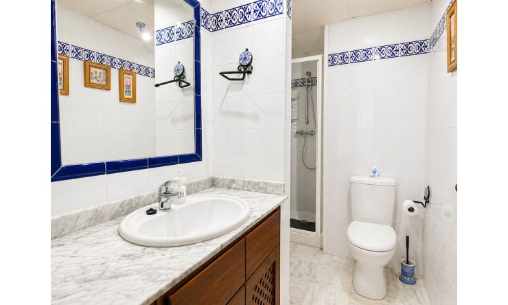 Re-Sale - Apartment - Torrevieja - Playa Los Locos
