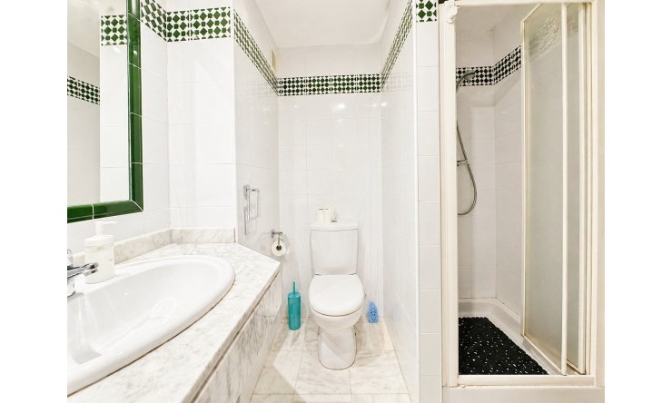 Re-Sale - Apartment - Torrevieja - Playa Los Locos