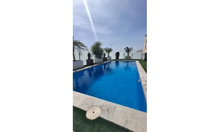 Wederverkoop - Vrijstaande Villa - Los Montesinos - Entre Naranjos / Vistabella Golf