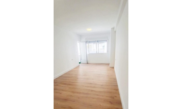Wederverkoop - Appartement - Torrevieja - Torrevieja - Centre