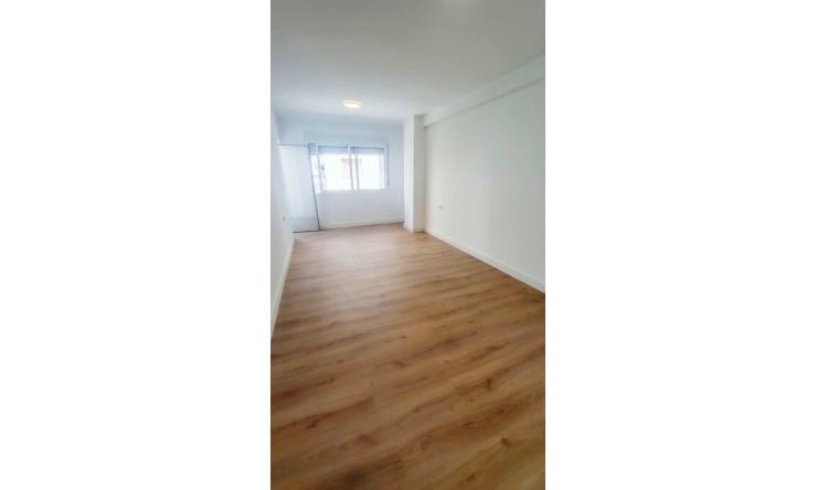 Wederverkoop - Appartement - Torrevieja - Torrevieja - Centre