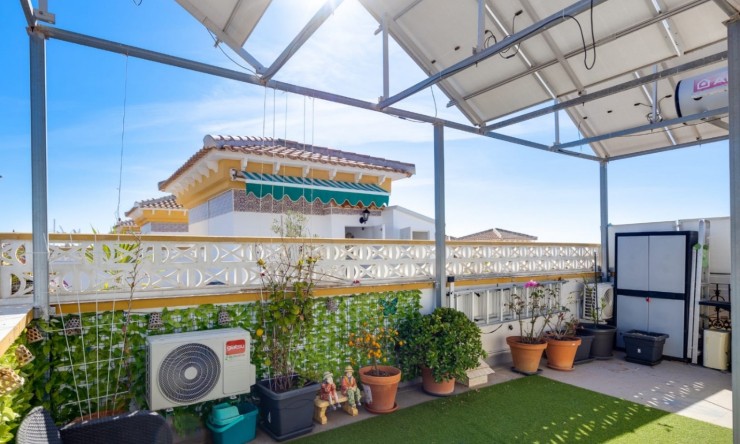 Re-Sale - Townhouse - Torrevieja - Aguas Nuevas