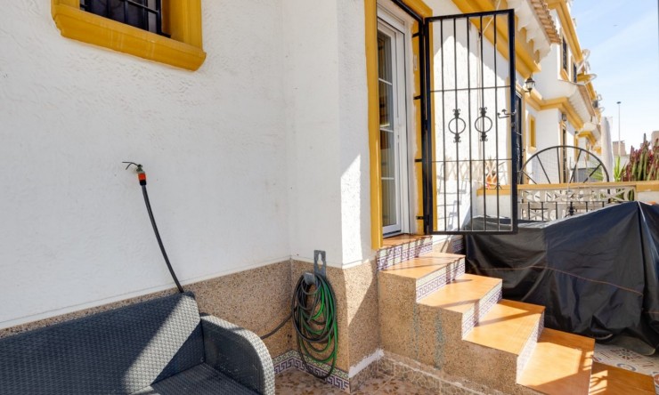 Re-Sale - Townhouse - Torrevieja - Aguas Nuevas