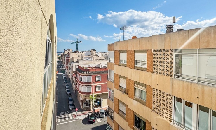 Wederverkoop - Appartement - Torrevieja - Torrevieja - Centre