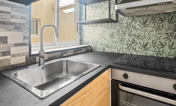 Wederverkoop - Appartement - Torrevieja - Torrevieja - Centre