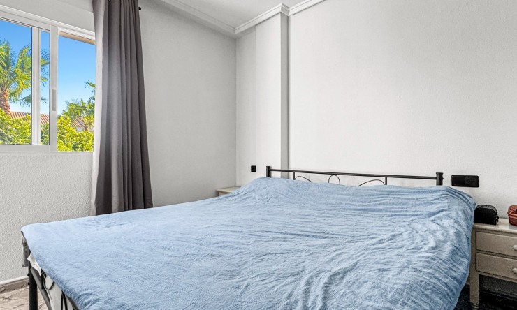 Wederverkoop - Duplex - Torrevieja - Aguas Nuevas