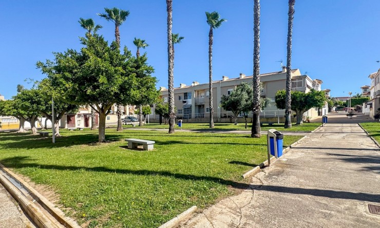 Wederverkoop - Duplex - Torrevieja - Aguas Nuevas