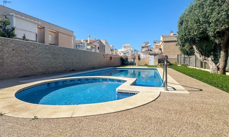 Wederverkoop - Duplex - Torrevieja - Aguas Nuevas