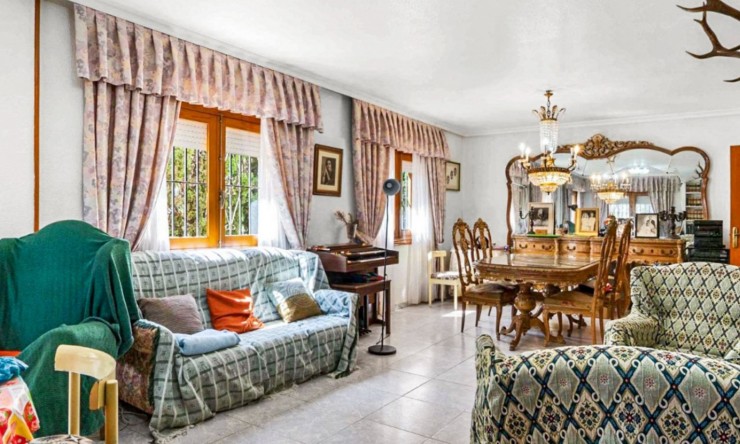 Re-Sale - Detached Villa - Orihuela Costa - Los Balcones