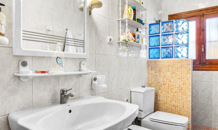 Re-Sale - Detached Villa - Orihuela Costa - Los Balcones