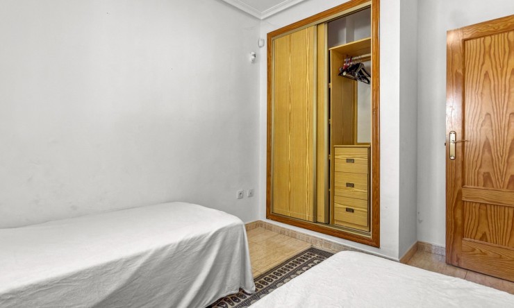 Re-Sale - Apartment - Orihuela Costa - Playa Flamenca