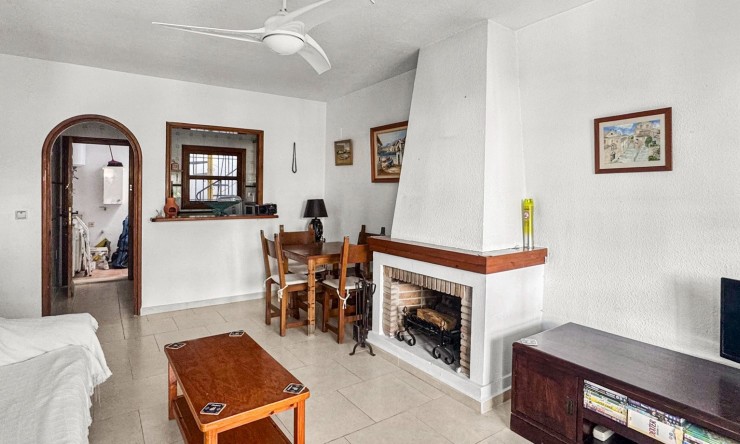 Wederverkoop - Bungalow - Torrevieja - Aguas Nuevas