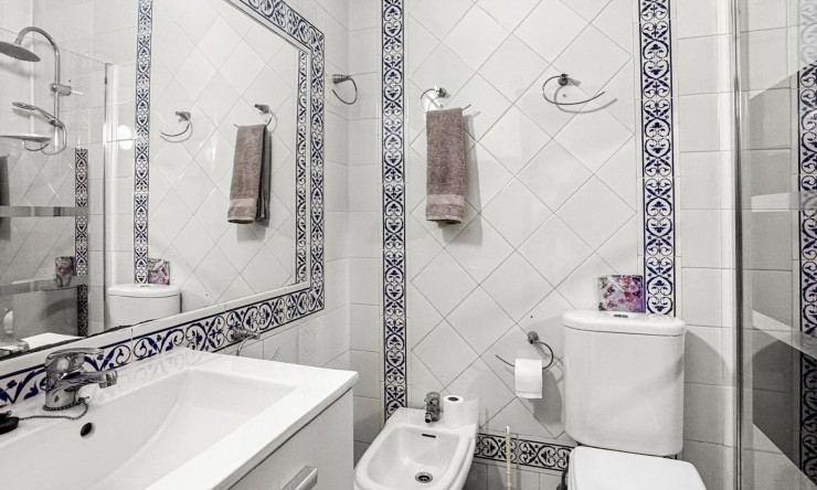 Wederverkoop - Bungalow - Torrevieja - Aguas Nuevas