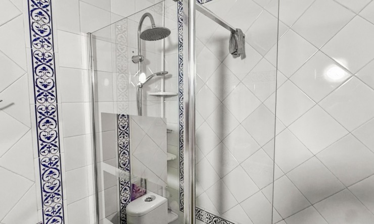 Wederverkoop - Bungalow - Torrevieja - Aguas Nuevas