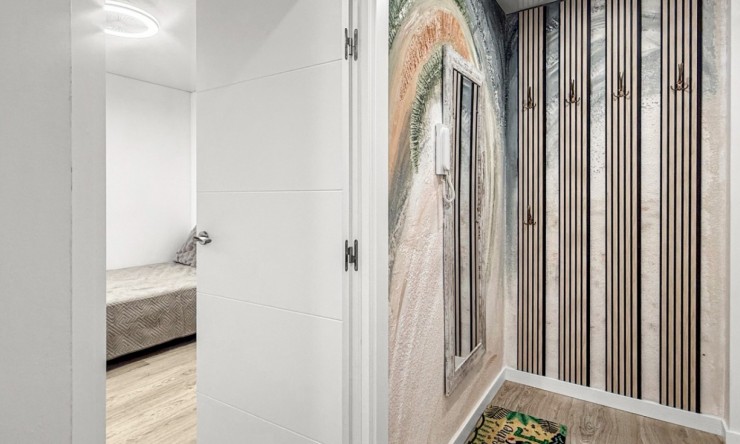Reventa - Apartamento - Torrevieja - El Acequión - Los Náufragos