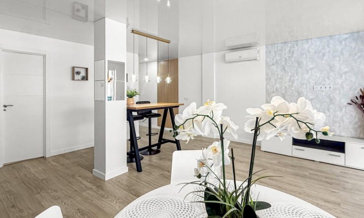 Reventa - Apartamento - Torrevieja - El Acequión - Los Náufragos