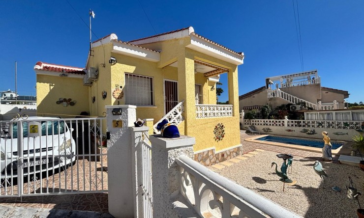 Re-Sale - Detached Villa - Ciudad Quesada - La Fiesta