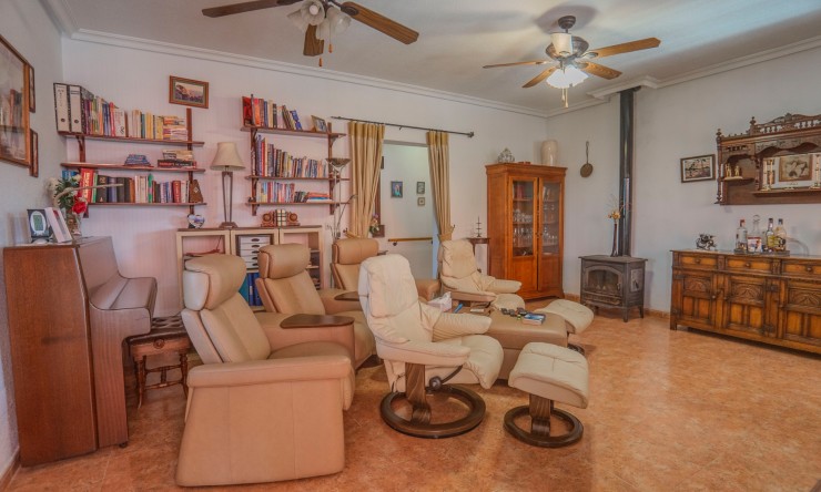 Re-Sale - Country Property - Orihuela - San Bartolome