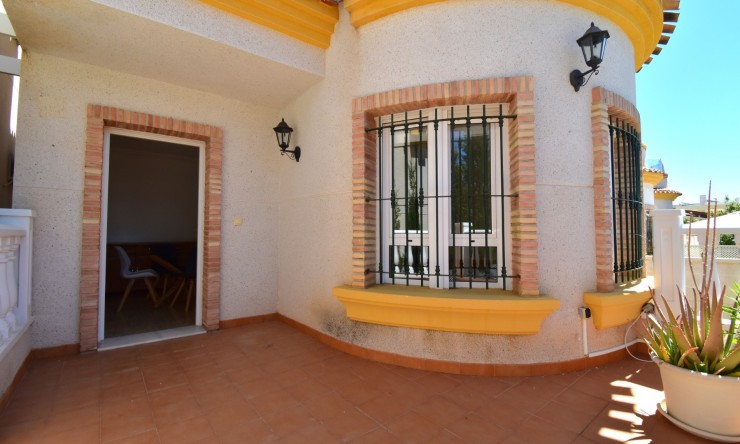 Rental - Detached Villa - Los Montesinos - La Herrada