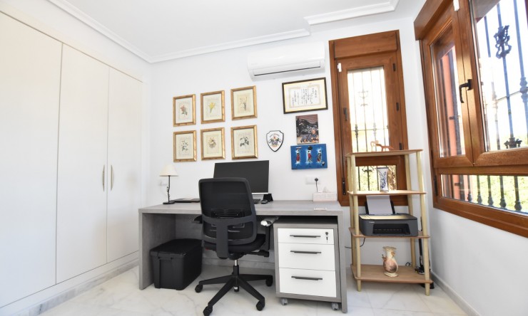 Re-Sale - Detached Villa - Algorfa - La Finca Golf Resort