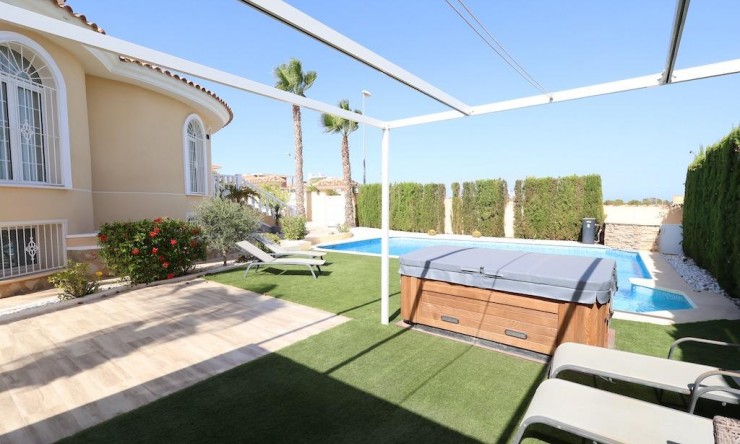 Re-Sale - Detached Villa - Ciudad Quesada - La Laguna