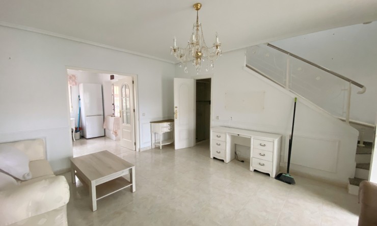 Re-Sale - Townhouse - Benijofar - Monte Azul