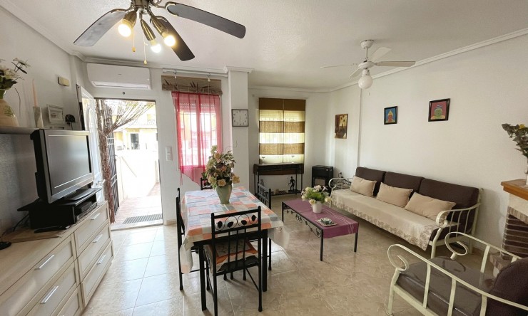 Re-Sale - Townhouse - Ciudad Quesada - Lo Marabu