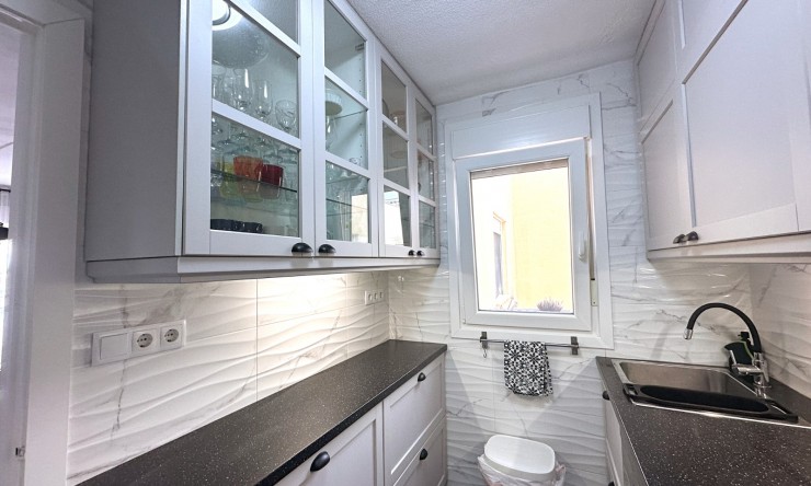 Reventa - Apartamento - Torrevieja - El Chaparral