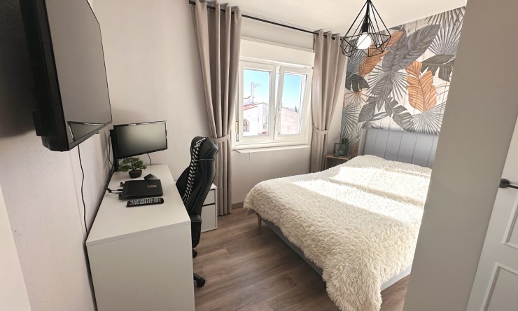 Reventa - Apartamento - Torrevieja - El Chaparral