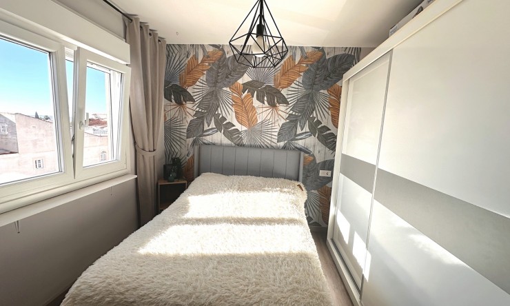 Reventa - Apartamento - Torrevieja - El Chaparral