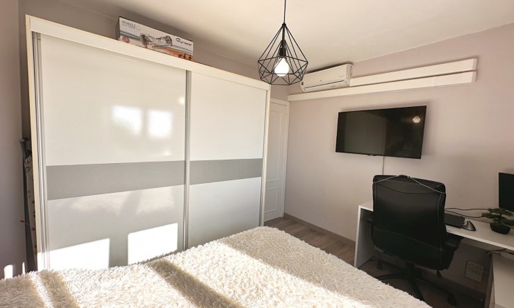 Reventa - Apartamento - Torrevieja - El Chaparral