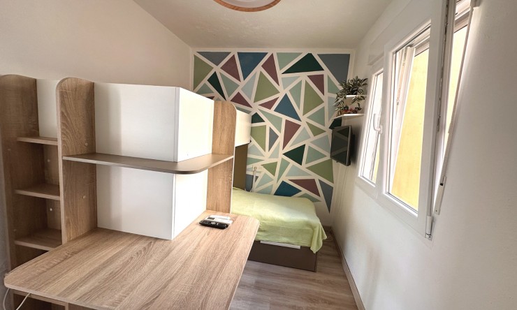 Reventa - Apartamento - Torrevieja - El Chaparral