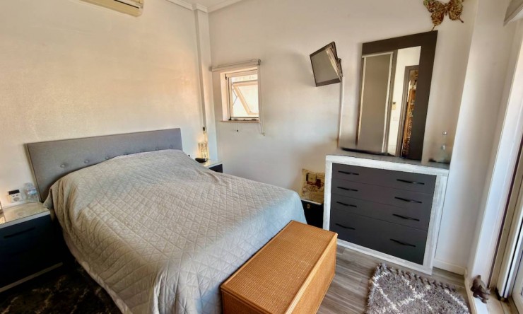 Re-Sale - Semi Detached Villa - Ciudad Quesada - La Marquesa