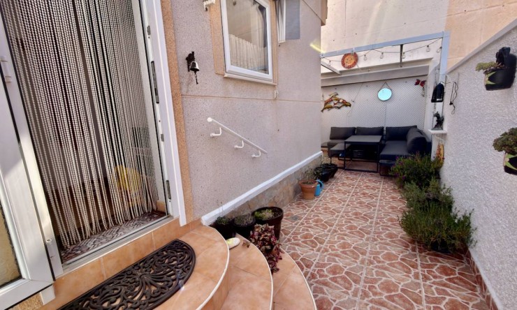 Re-Sale - Semi Detached Villa - Ciudad Quesada - La Marquesa