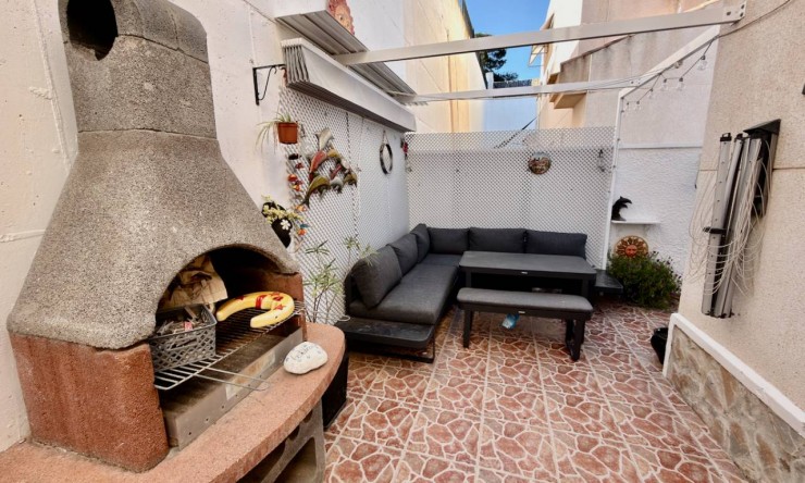 Re-Sale - Semi Detached Villa - Ciudad Quesada - La Marquesa