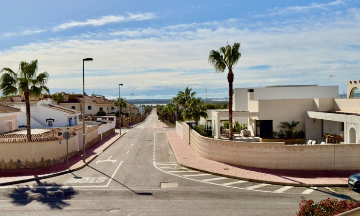 Re-Sale - Townhouse - Ciudad Quesada - Doña Pepa