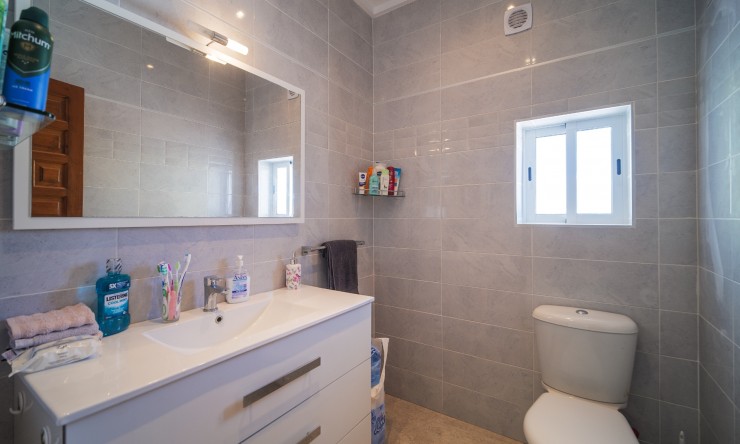 Re-Sale - Bungalow - Ciudad Quesada - Altos de Quesada