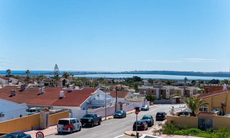 Re-Sale - Bungalow - Ciudad Quesada - Altos de Quesada