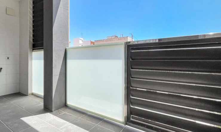 Re-Sale - Apartment - Torrevieja - El Acequión - Los Náufragos