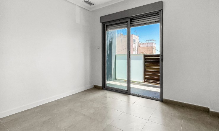 Re-Sale - Apartment - Torrevieja - El Acequión - Los Náufragos