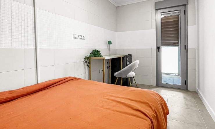 Re-Sale - Apartment - Torrevieja - El Acequión - Los Náufragos