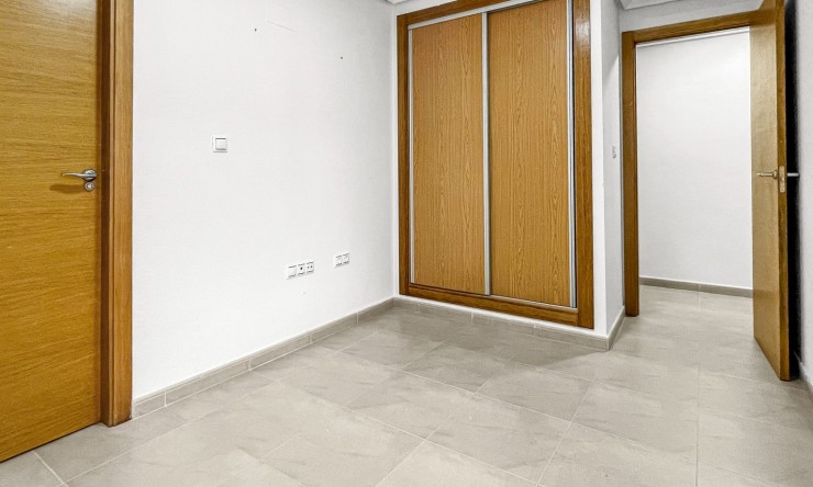 Re-Sale - Apartment - Torrevieja - El Acequión - Los Náufragos