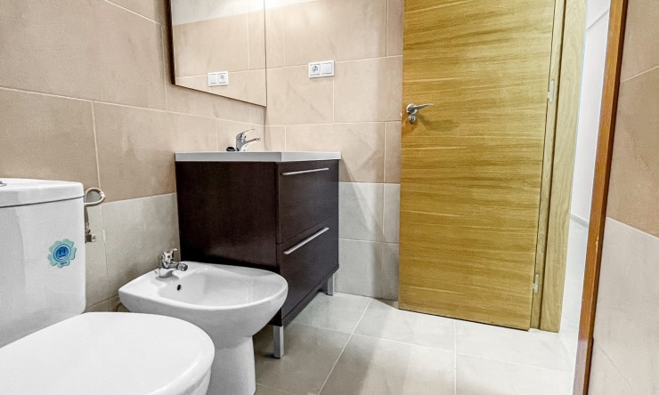 Re-Sale - Apartment - Torrevieja - El Acequión - Los Náufragos