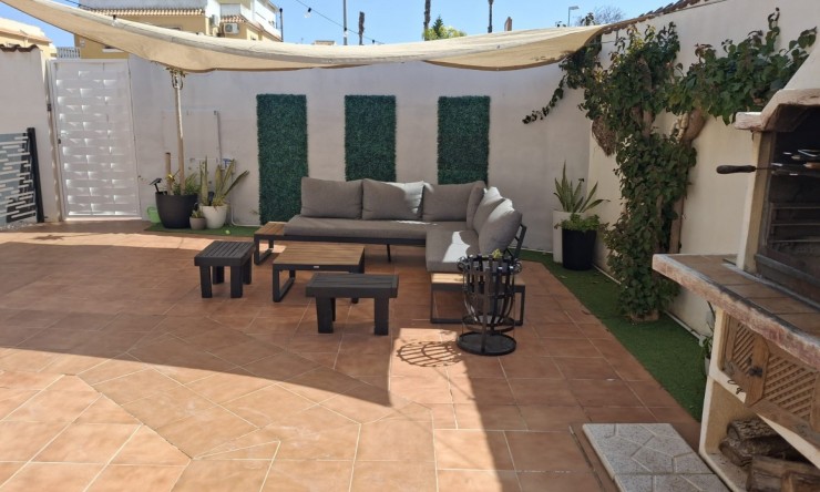 Videresalg - Frittliggende Villa - Ciudad Quesada - Doña Pepa
